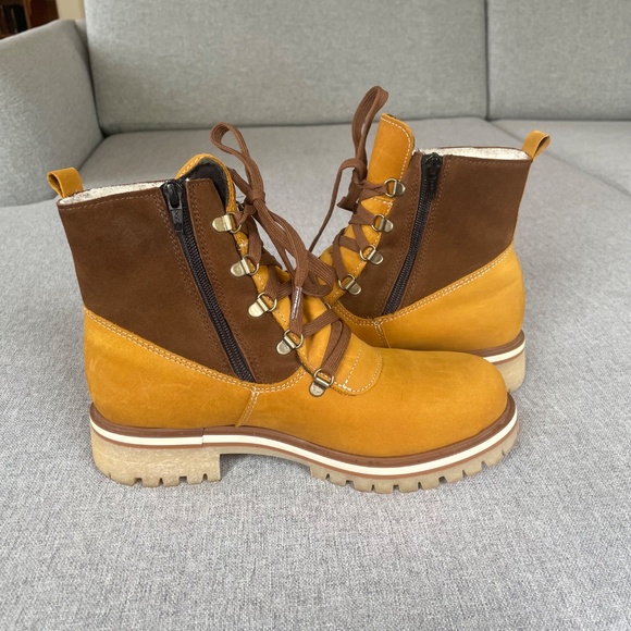 *PRICE DROP* Saute Mouton Suede + Wool-lined Ankle Boots - Size 40 / 9 - EUC - Picture 4 of 16